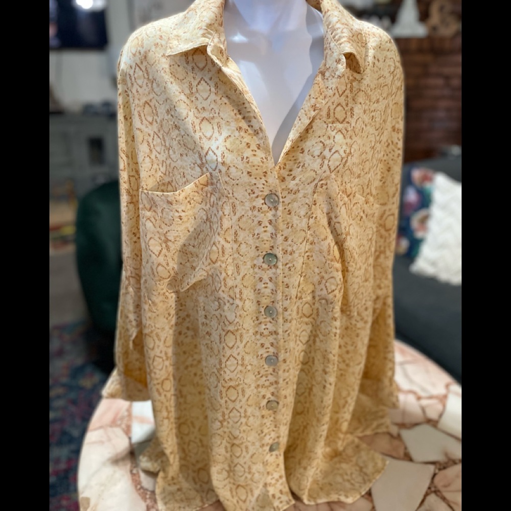 Show Me Your MuMu beautiful dolman style sleeve button down reptile print blouse